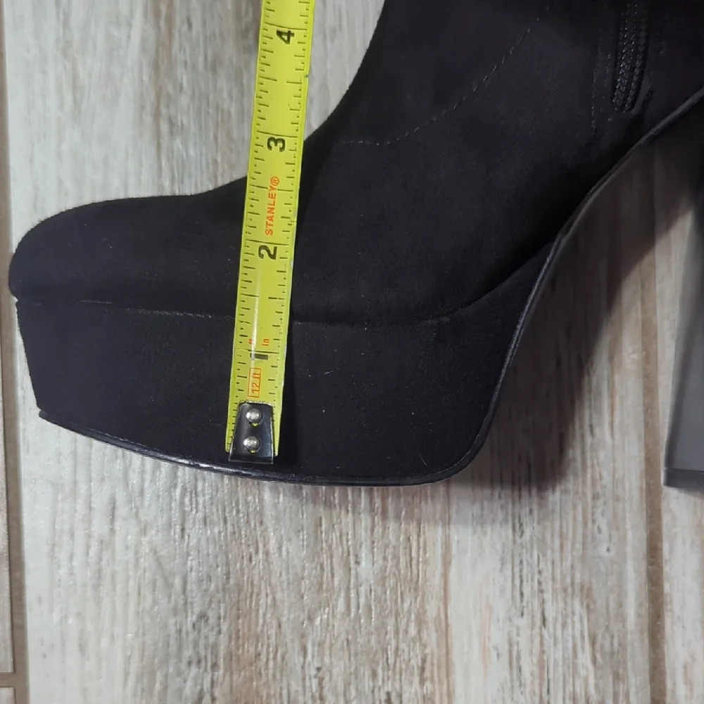 GUESS Cristy Black Faux Suede Thigh High Platform Boots Size 9M